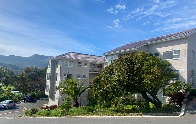 2 Bedroom Property for Sale in Fish Hoek Western Cape